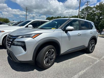 Used 2024 Nissan Rogue SV