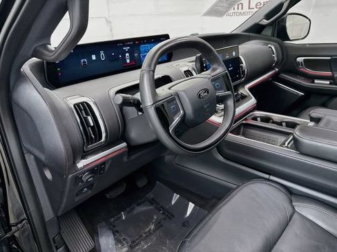 Used 2025 Ford Expedition Platinum w/ Stealth Appearance Package AWD/4WD image 9
