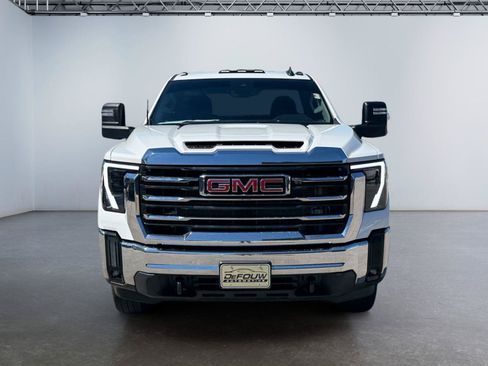 Used 2024 GMC Sierra 3500 SLE w/ SLE Convenience Package AWD/4WD image 8