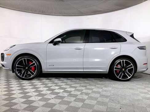 Certified 2022 Porsche Cayenne GTS AWD/4WD image 2