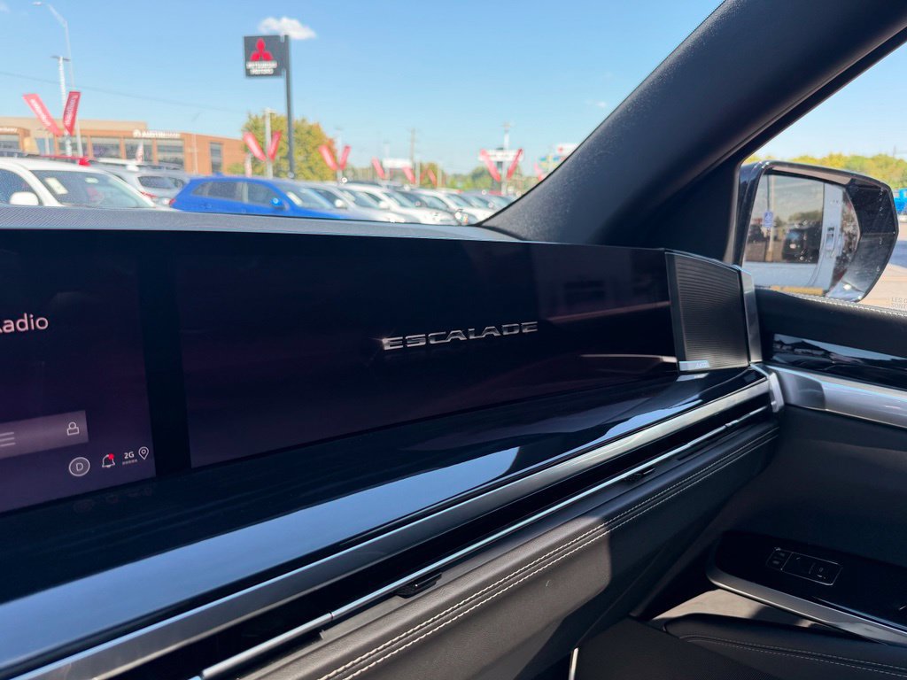 Used 2026 Cadillac Escalade Sport w/ LPO, ONYX Package AWD/4WD image 30