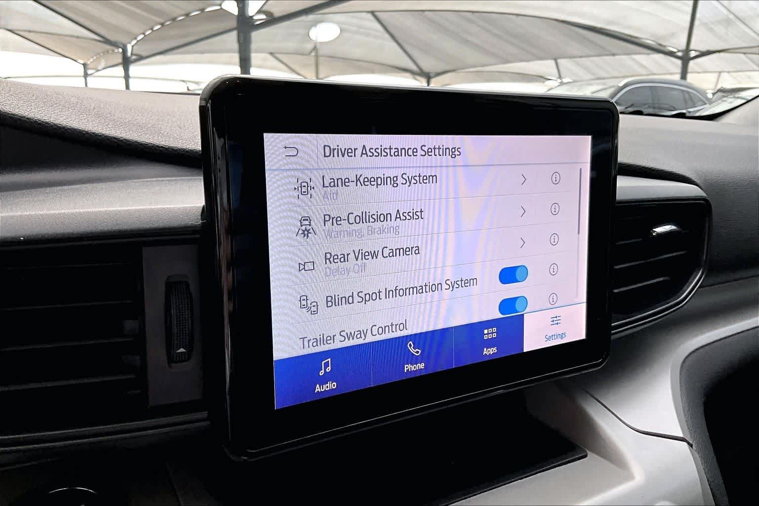 Used 2023 Ford Explorer XLT RWD image 33