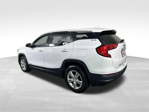 Used 2020 GMC Terrain SLE FWD image 4