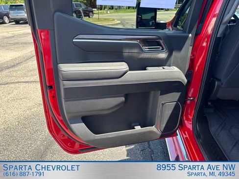 Used 2024 Chevrolet Silverado 1500 LT w/ Protection Package AWD/4WD image 36