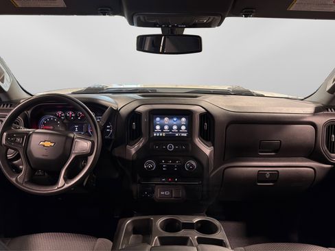Used 2021 Chevrolet Silverado 2500 Custom w/ Custom Value Package AWD/4WD image 21