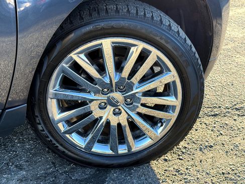 Used 2014 Lincoln MKX AWD w/ Equipment Group 102A image 90