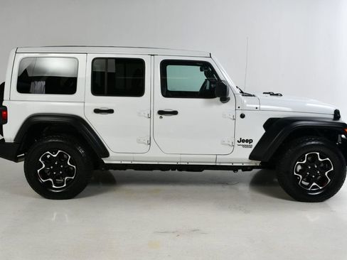 Used 2021 Jeep Wrangler Sport w/ Sun And Sound Package image 4