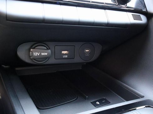 New 2025 Hyundai Elantra Sport image 37