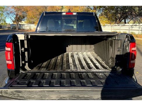 Used 2019 RAM 1500 Limited image 11