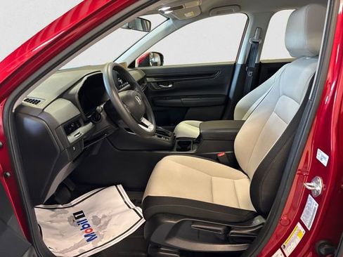 Used 2023 Honda CR-V LX image 10