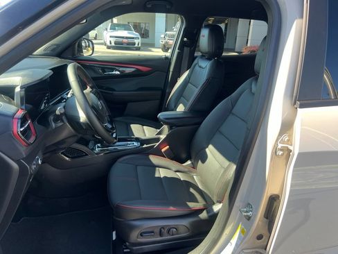 Used 2026 Chevrolet TrailBlazer RS w/ Convenience Package AWD/4WD image 31