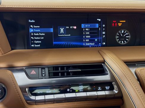 Used 2018 Lexus LC 500 Coupe image 15