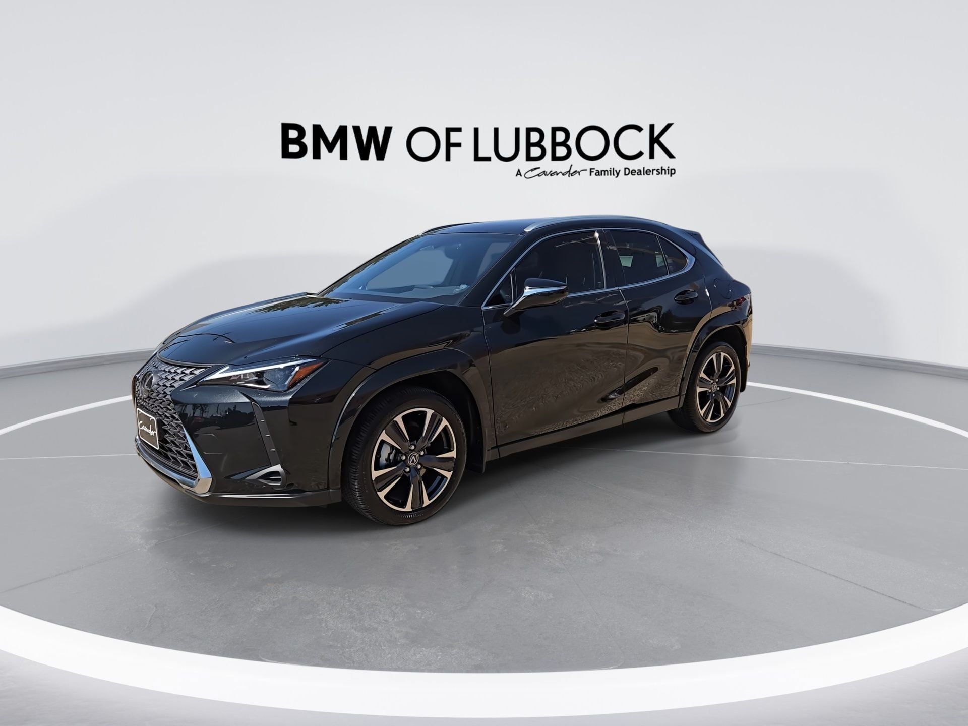 Used 2026 Lexus UX 300h FWD w/ Accessory Package (2T) image 4