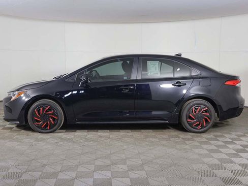 Used 2024 Toyota Corolla LE image 14