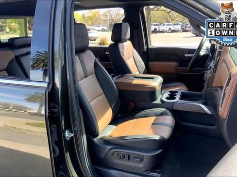 Used 2022 Chevrolet Silverado 2500 High Country w/ Technology Package image 7