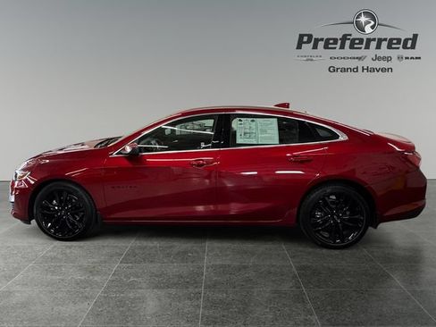 Used 2022 Chevrolet Malibu LT FWD image 10