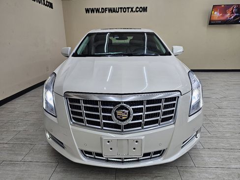 Used 2014 Cadillac XTS Premium image 3