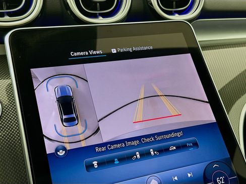 Used 2025 Mercedes-Benz C 300 Sedan image 15