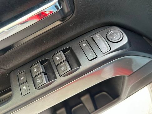 Used 2019 Chevrolet Silverado 1500 LT RWD image 25