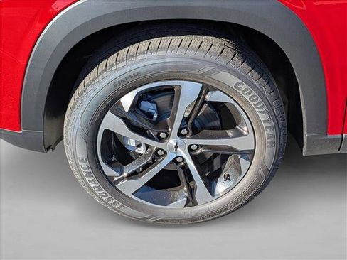 New 2026 Chevrolet Trax RS w/ Driver Confidence Package image 10