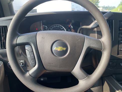 New 2025 Chevrolet Express 3500 w/ Driver Convenience Package image 26