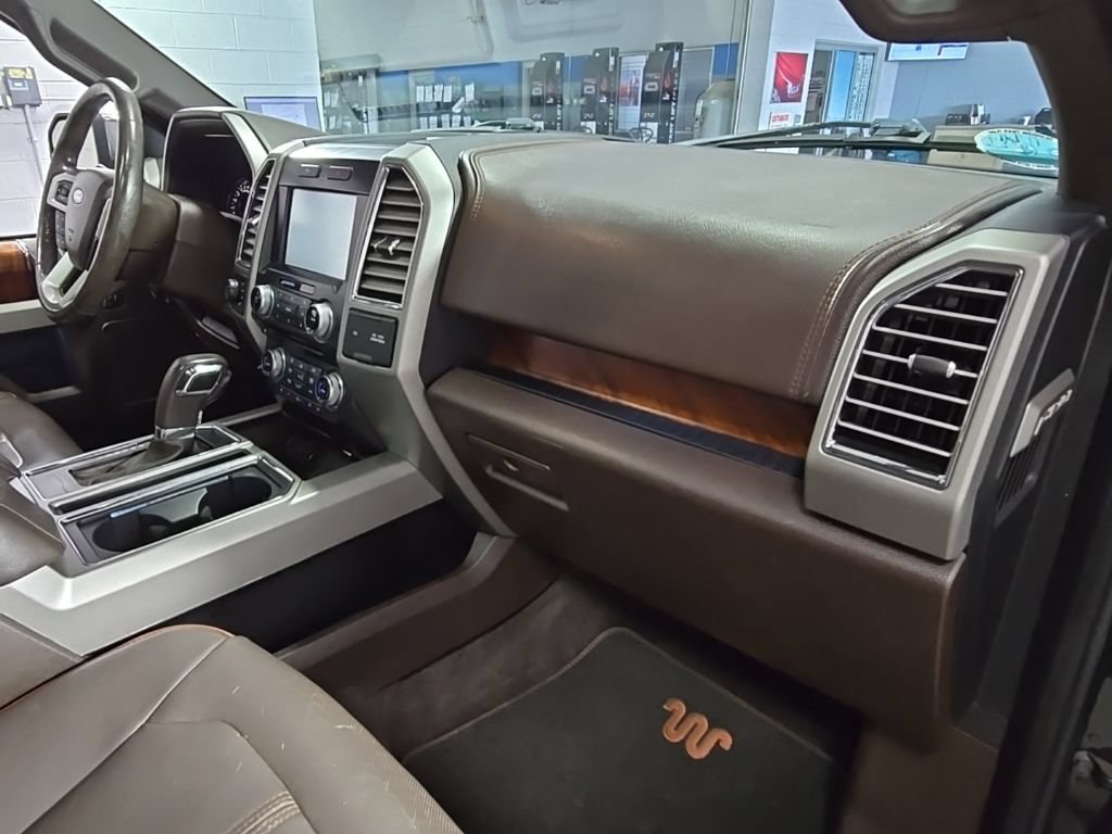 Used 2015 Ford F150 King Ranch AWD/4WD image 32