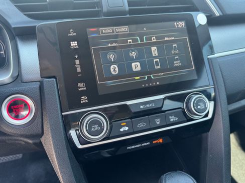 Used 2016 Honda Civic EX image 19