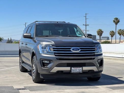 Used 2018 Ford Expedition Max XLT w/ Cargo Package AWD/4WD image 4