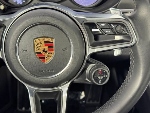 Used 2018 Porsche 718 Cayman S w/ Sport Chrono Package image 21