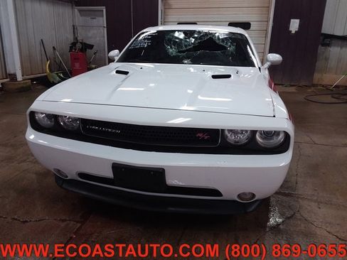 Used 2011 Dodge Challenger R/T image 7