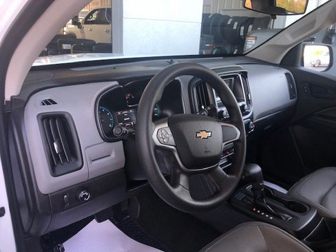 Used 2016 Chevrolet Colorado W/T w/ WT Convenience Package image 5