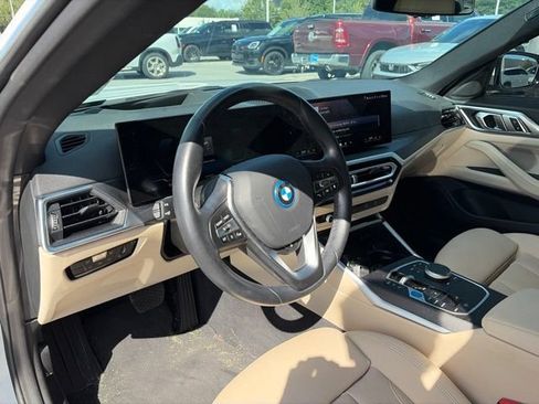 Used 2024 BMW i4 eDrive40 w/ Premium Package RWD image 28