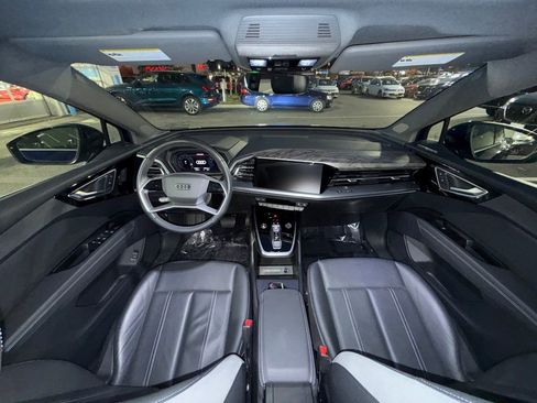 Used 2023 Audi Q4 e-tron Premium w/ Convenience Package image 18