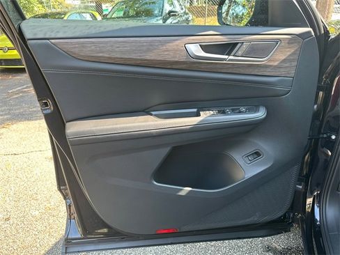 New 2026 Volkswagen Atlas SEL image 10