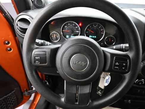 Used 2011 Jeep Wrangler Unlimited Sport image 24