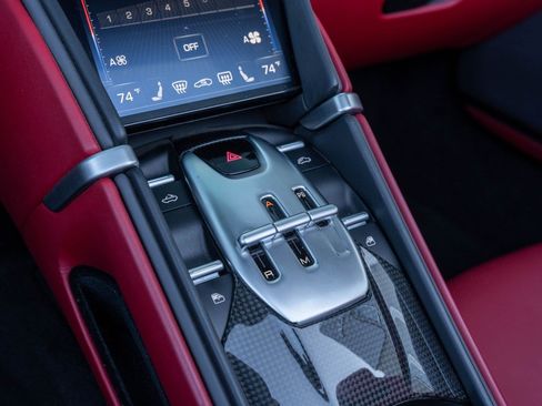 Used 2024 Ferrari Roma Spider RWD image 45