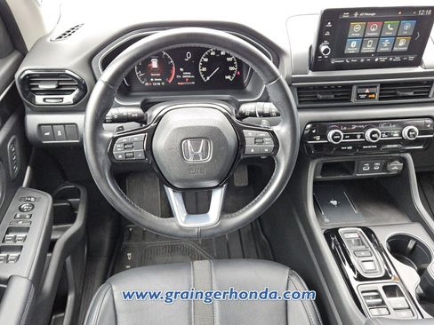 Certified 2023 Honda Pilot Touring image 12