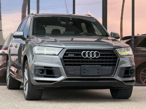 Used 2017 Audi Q7 3.0T Prestige w/ Prestige Package image 18