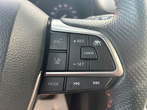 Used 2021 Toyota Sienna XSE w/ XSE Plus Package AWD/4WD image 28