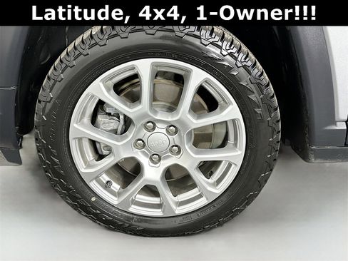 Used 2023 Jeep Compass Latitude w/ Sun and Sound Group image 33