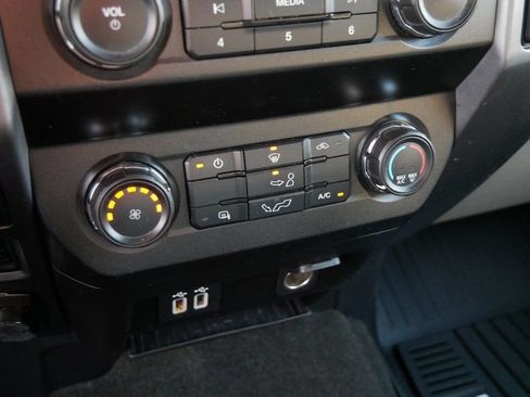 Used 2019 Ford F150 XLT w/ Max Trailer Tow Package AWD/4WD image 24