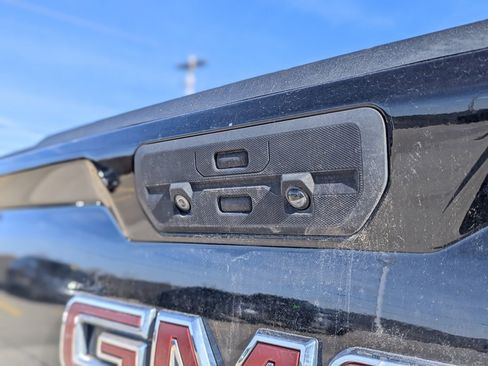 Used 2021 GMC Sierra 1500 Denali image 17