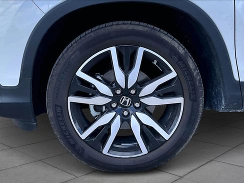 Used 2021 Honda Pilot Elite image 10