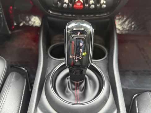 Used 2020 MINI Cooper Clubman S w/ Storage Package image 17