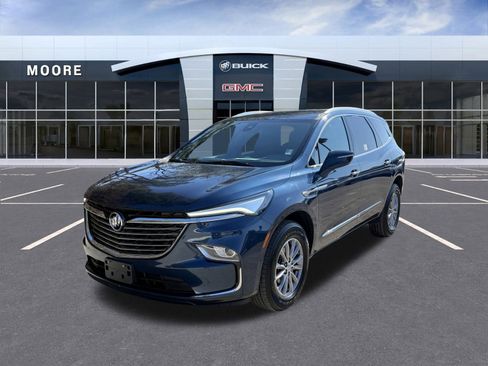 Used 2023 Buick Enclave Essence image 7