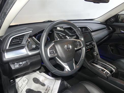 Used 2018 Honda Civic EX-L image 22