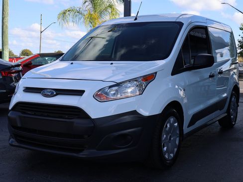 Used 2017 Ford Transit Connect XL image 2