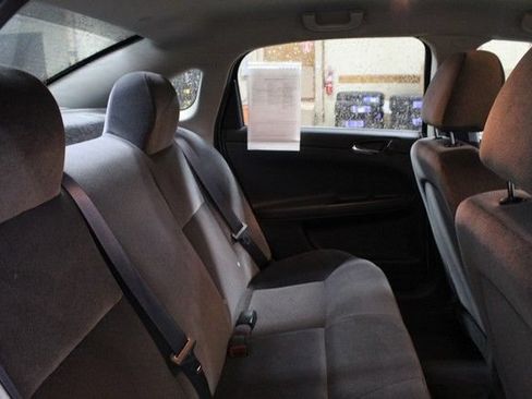 Used 2016 Chevrolet Impala Limited LS FWD image 12