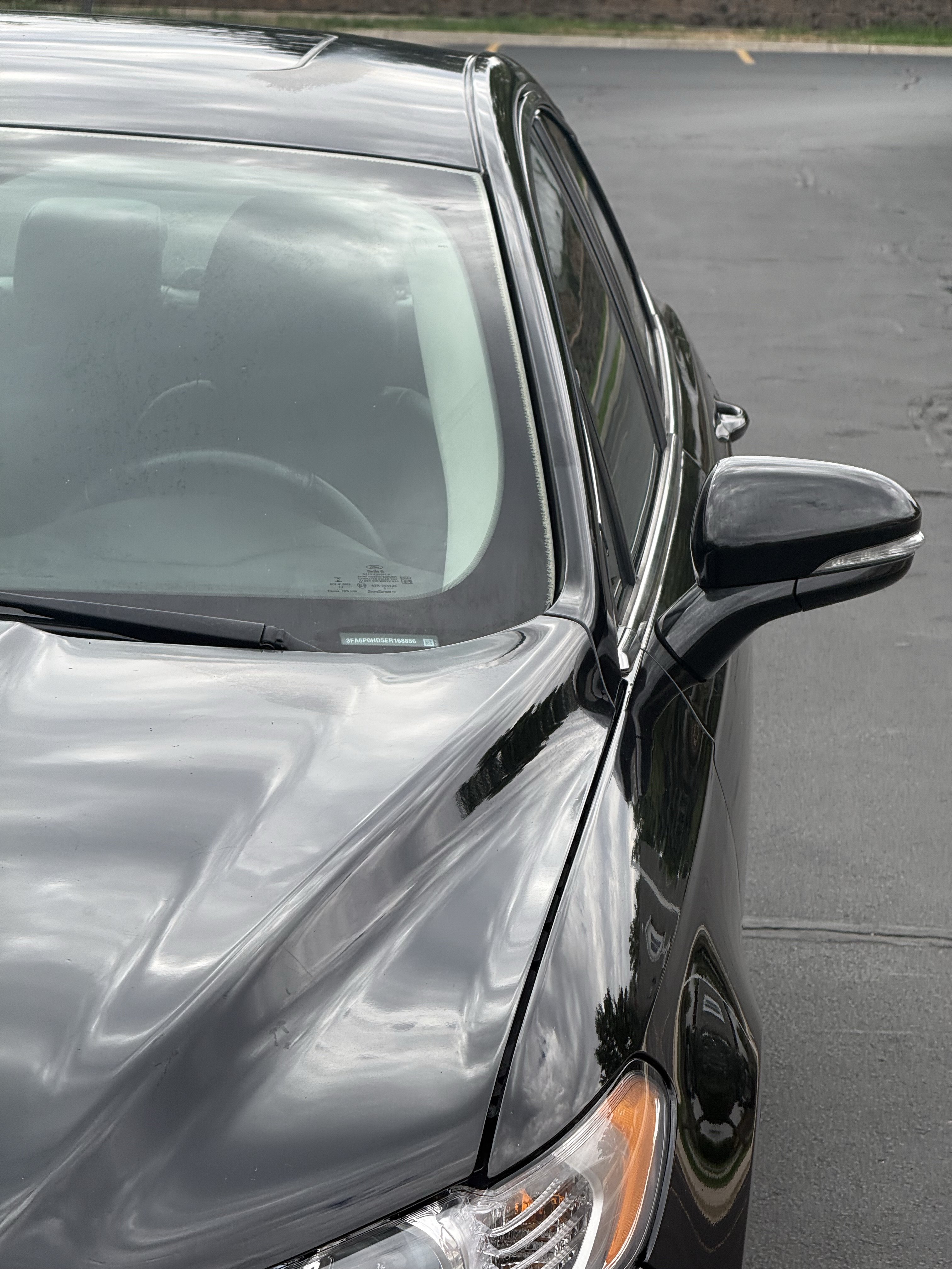 Used 2014 Ford Fusion SE w/ Equipment Group 202A FWD image 25