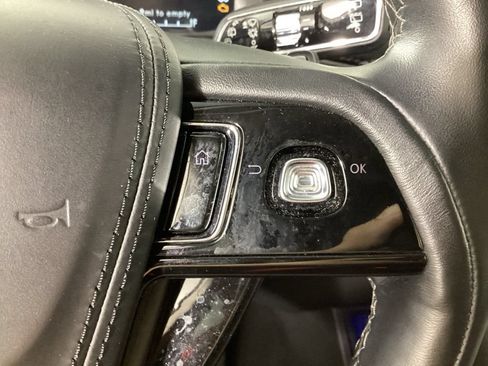 Used 2023 Lincoln Aviator Reserve w/ Equipment Group 201A AWD/4WD image 15